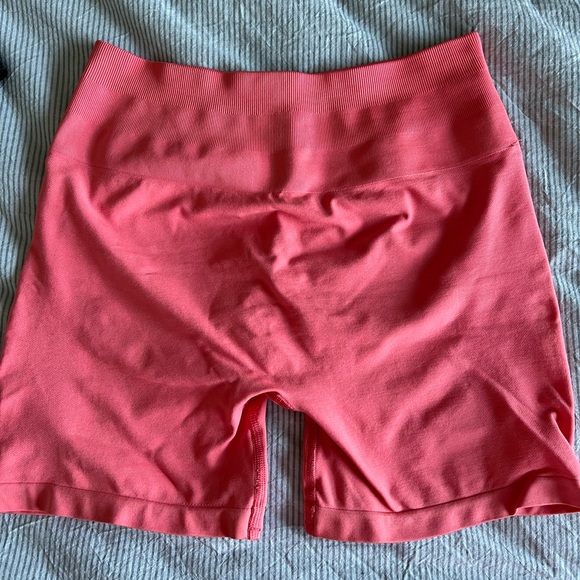 Alphalete Amplify shorts - Picture 5 of 6